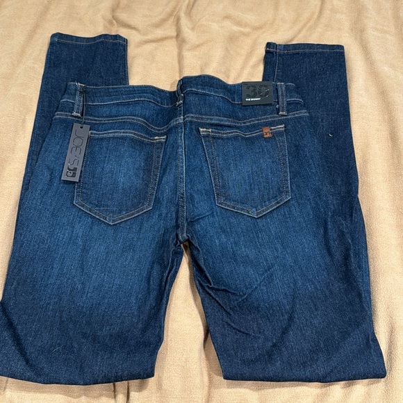 Joes jeans NWT from Nordstrom rack - Picture 2 of 4